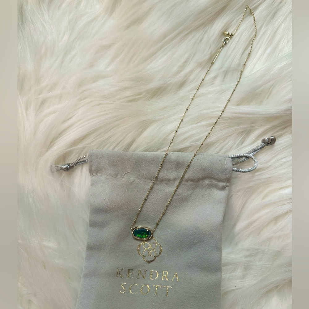 Kendra Scott Elisa Pendant Necklace